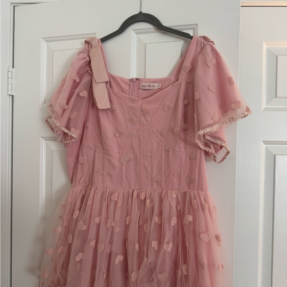 NWOT Ivy City Co Blush Heart Appliqué Dress - Picture 2 of 10